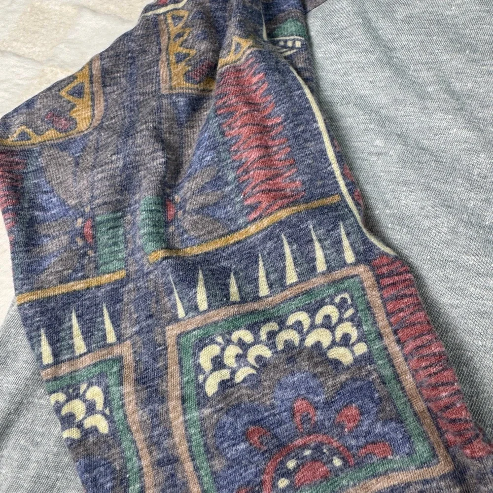 LuLaRoe Randy 2XL Gray Raglan Baseball Tee Multi-Color Geometric Pattern NWT